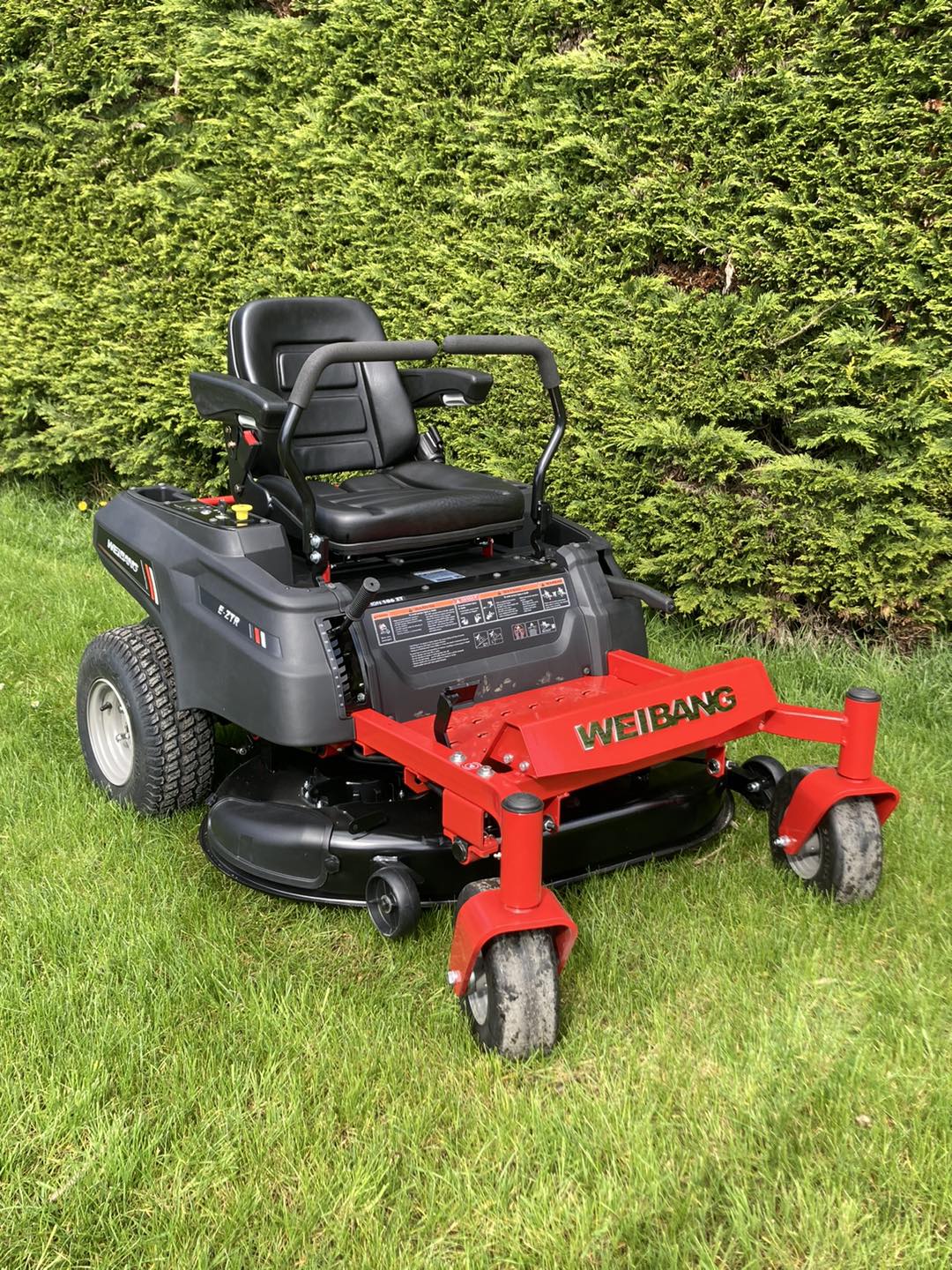 Lawn mower gallery image 27