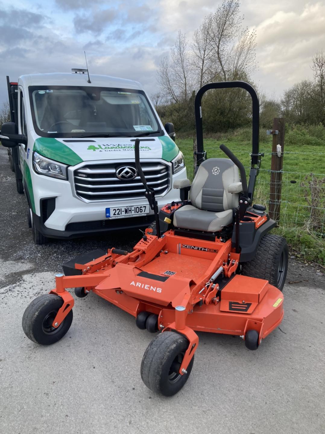 Lawn mower gallery image 32